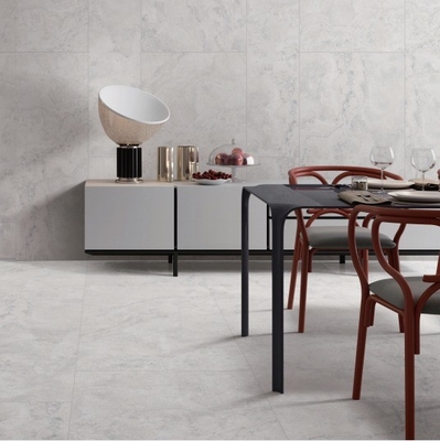 Travertin à l'air antidérapant R11 600x600 Carreaux de sol en porcelaine en blanc pour le parc extérieur