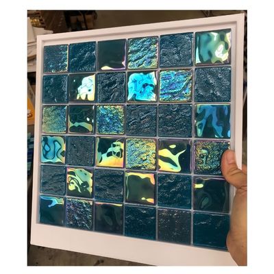 feuille de mosaïque de verre cristallin poli Taille 306x306MM pour les piscines à Bali