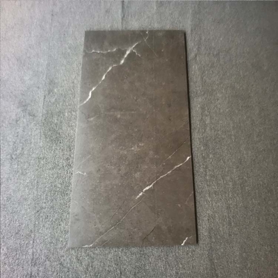 Carreaux de sol en céramique antidérapant texturé rugueux pour l'intérieur et l'extérieur