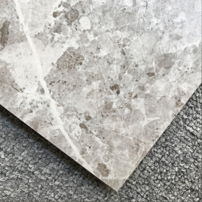 Carreaux de sol en céramique gris foncé pour l'intérieur