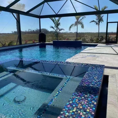 Carreaux de piscine en verre cristallin de style moderne pour le matériau de construction en couleur bleu vert