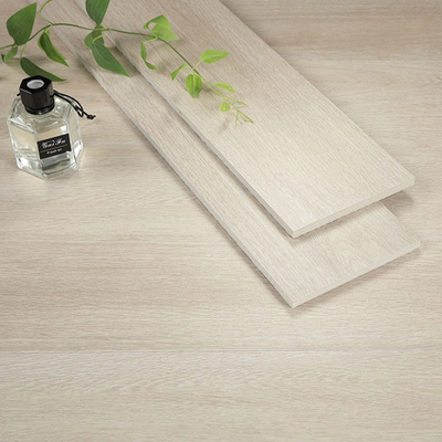 Pellets de sol en céramique de finition en bois de style rustique Porcelaine Pellets muraux en bois