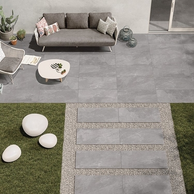Carreaux de porcelaine résistant aux acides pour un charme rustique et des sols antidérapants